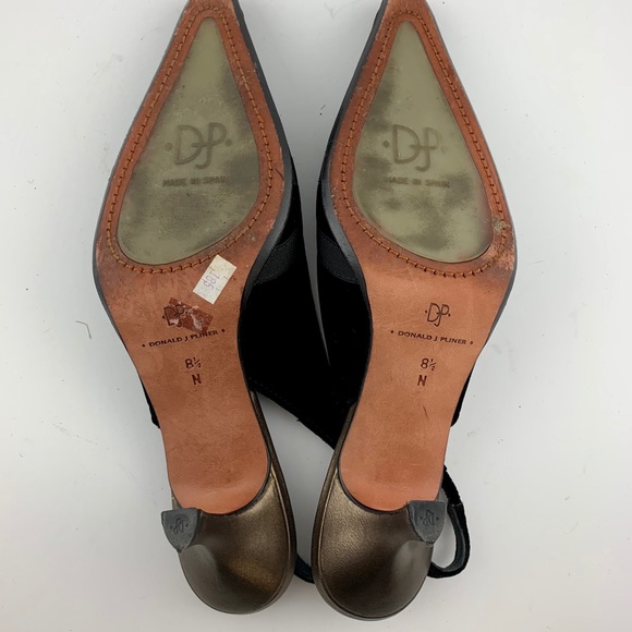 Donald j pliner velvet heel size size 8.5 N - Picture 7 of 7